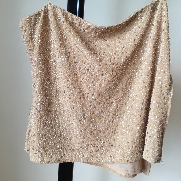 Top - Picture 1 of 4